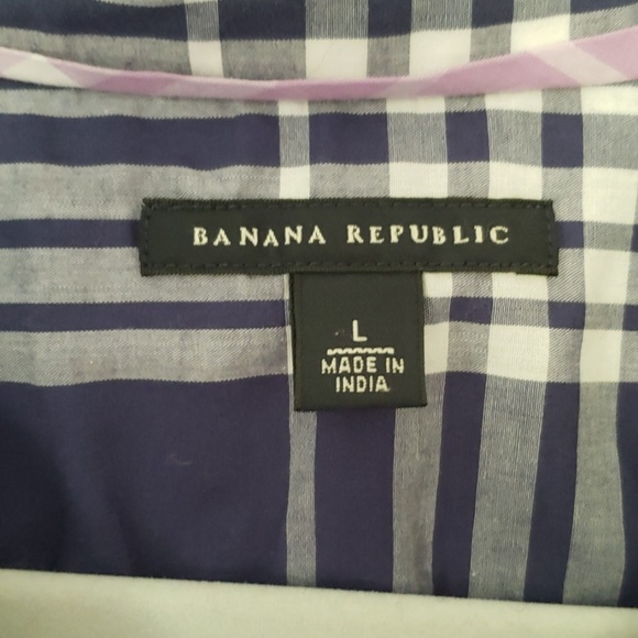 Banana Republic plaid button down.  Large. NWOT. - Picture 2 of 6